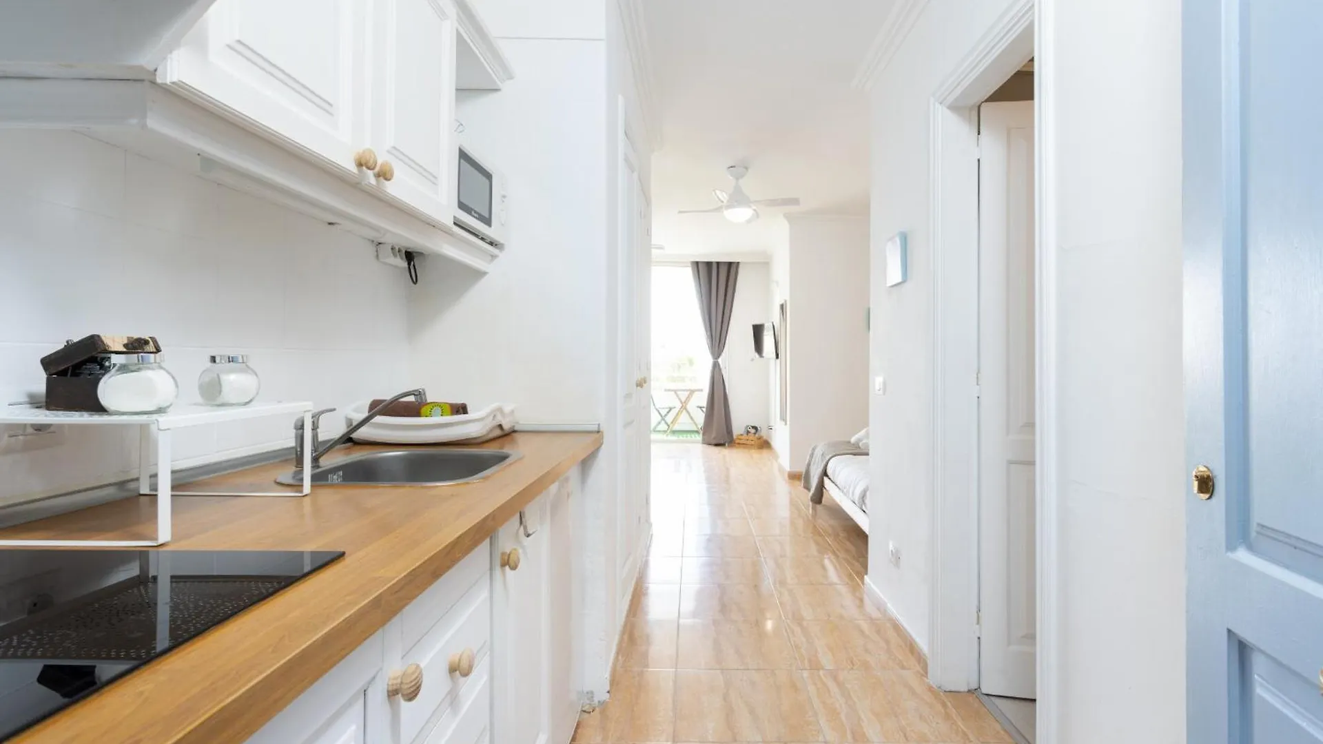 Okstay Studio In Green Park, Relax, Pool And Sun San Miguel de Abona 0*,  Espagne